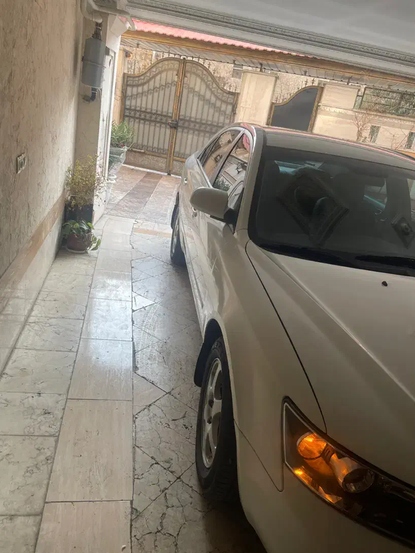 سوناتا ۲۰۰۶ بسیار تمیز ۴ سیلندر|خودرو سواری و وانت|تهران, پاسداران|دیوار