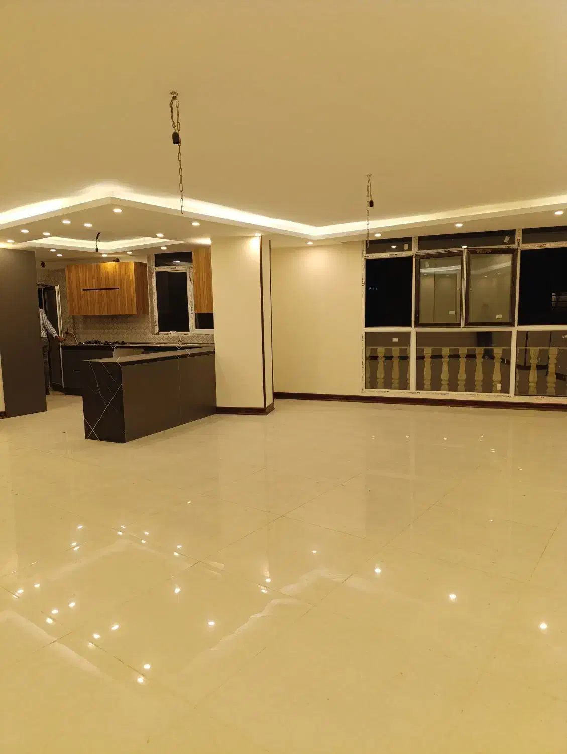 آپارتمان ۱۵۰ متری سه خواب تک واحدی نورگیر|فروش آپارتمان|رودهن, |دیوار