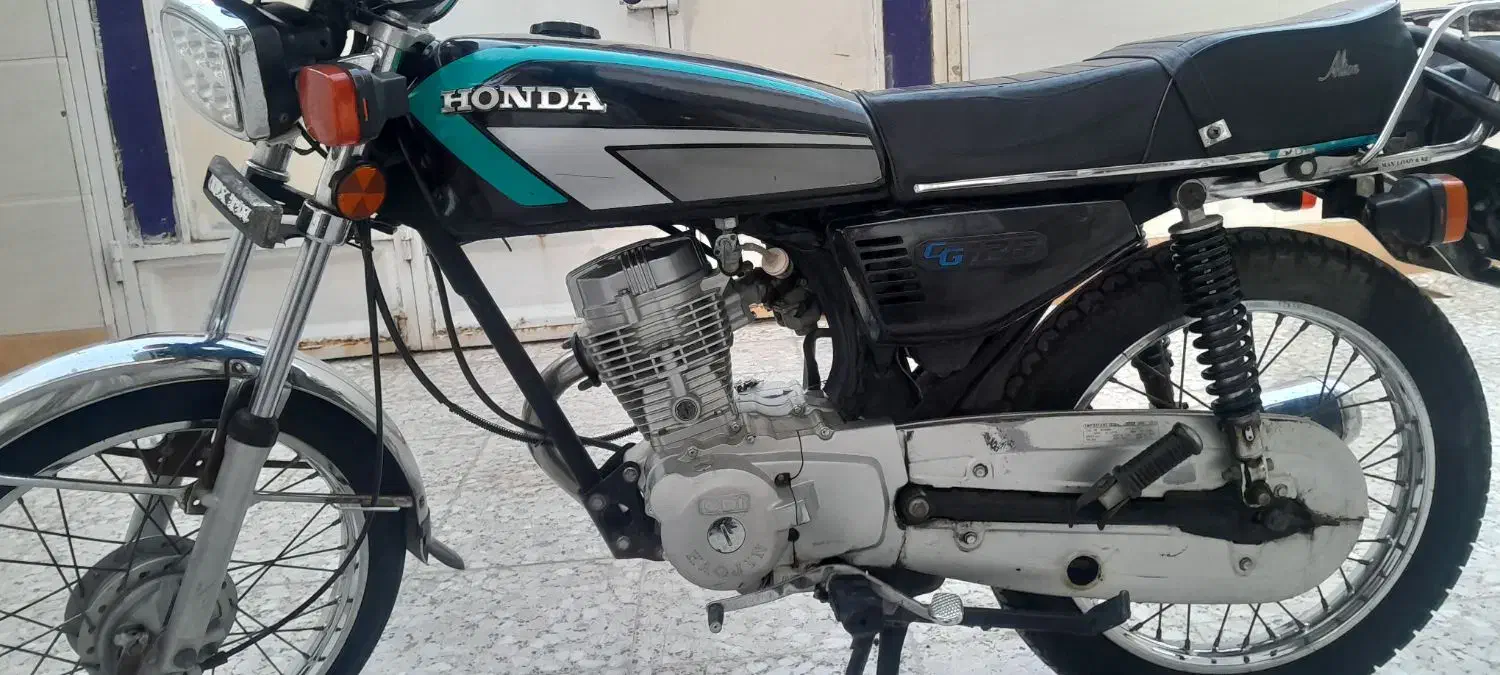 موتور مدل ۹۲ انجین بزرگ وپولوم می باشد|موتورسیکلت|کارون, |دیوار