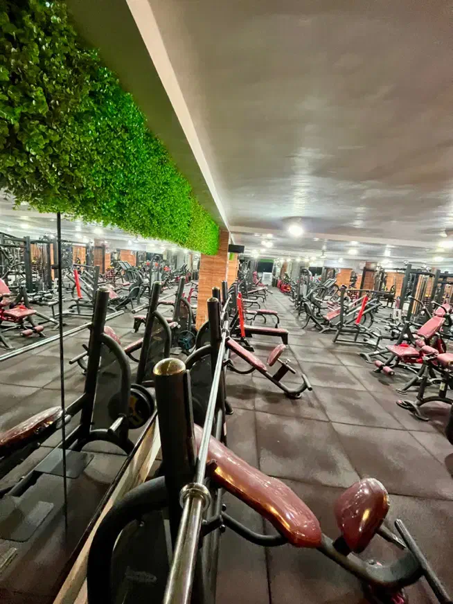 استخدام کمک مربی بدنسازی آقا بصورت پاره وقت|استخدام آموزشی|ایلام, |دیوار