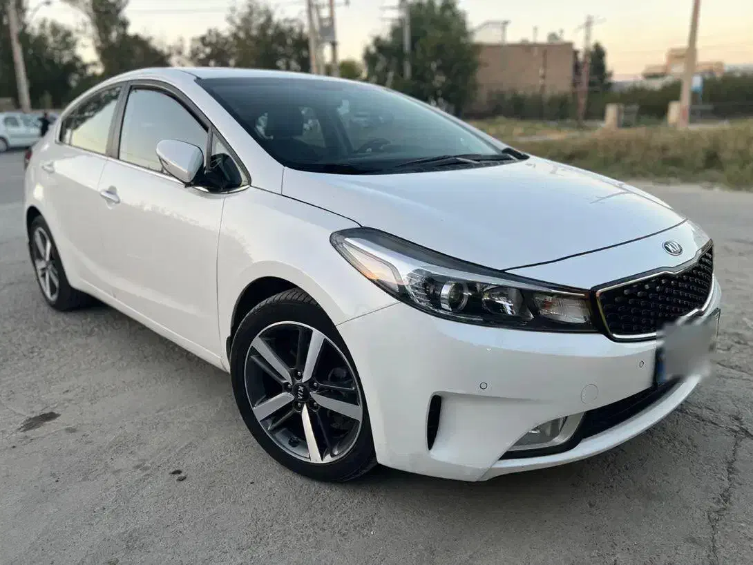 کیا سراتو اتوماتیک 2000cc، مدل ۲۰۱۷|خودرو سواری و وانت|تهران, گلچین|دیوار