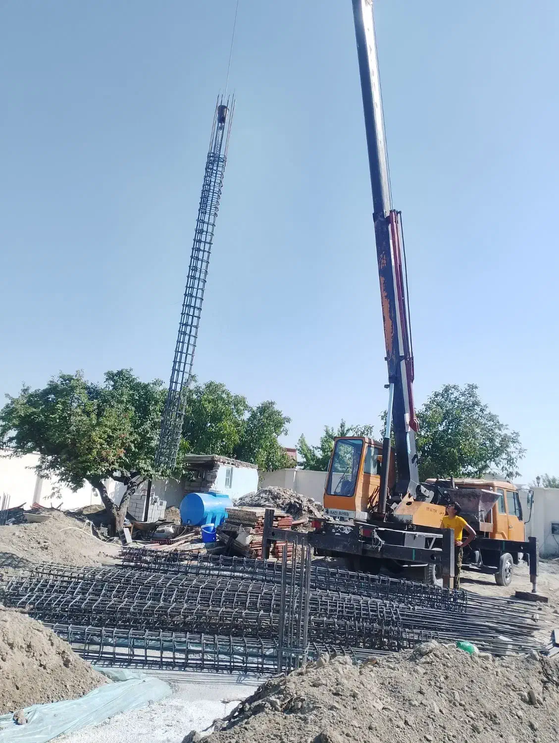 نیرو آرماتوربندی نیاز دارم|استخدام معماری، عمران و ساختمانی|ارومیه, |دیوار