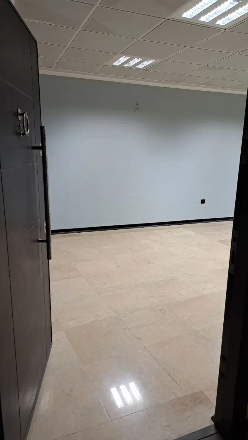 واحد اداری|اجارهٔ دفتر کار، اتاق اداری، مطب|قم, باغ شازده|دیوار