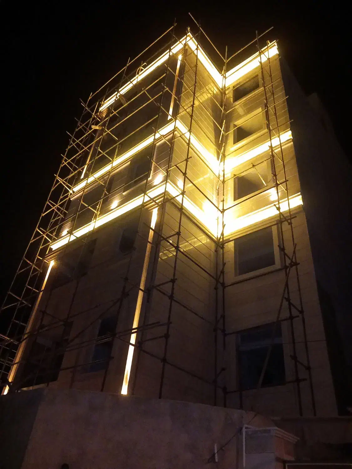 سنگکارو نماکار ساختمان و اجرای پله|خدمات پیشه و مهارت|دامغان, |دیوار