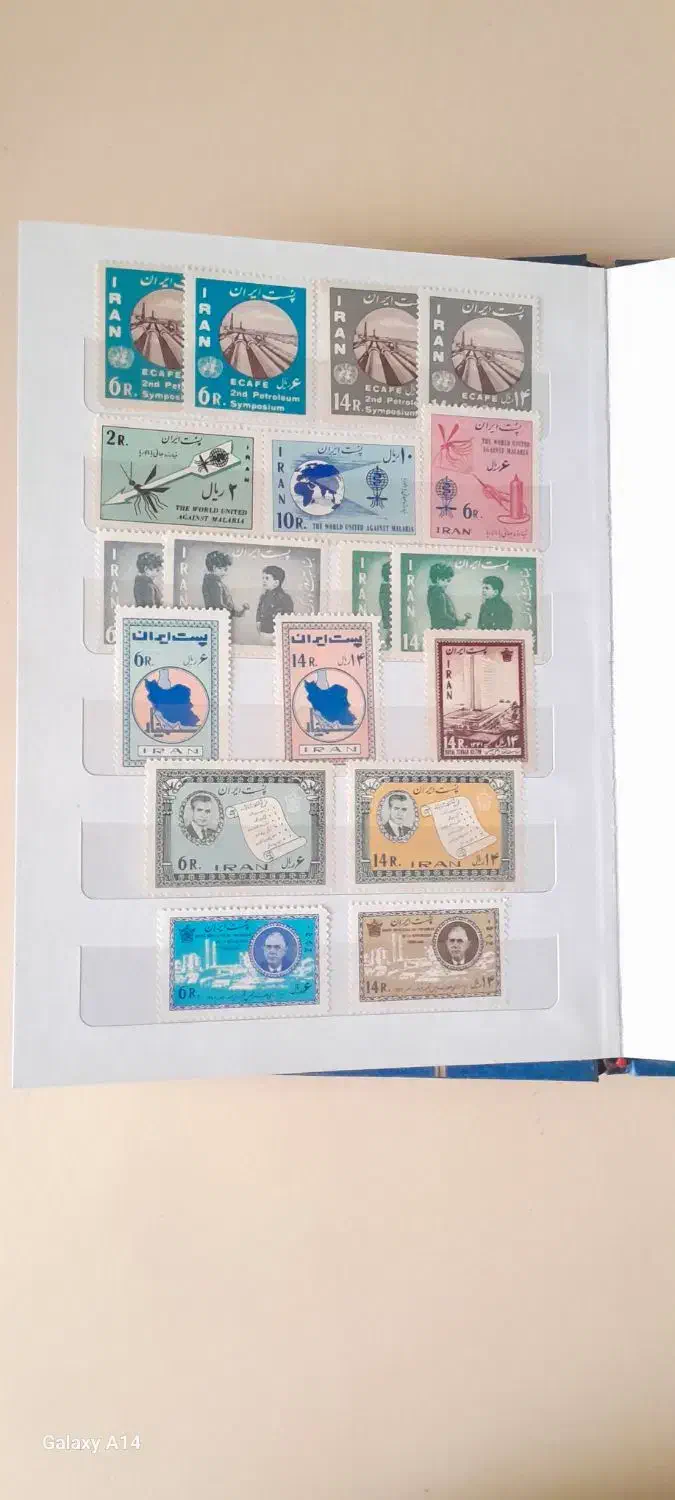 آلبوم تمبر پهلوی دوم بسیار با ارزش|کلکسیون سکه، تمبر، اسکناس|تهران, جیحون|دیوار