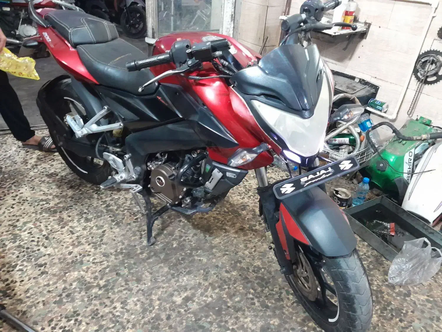 ns200|موتورسیکلت|گنبد کاووس, |دیوار