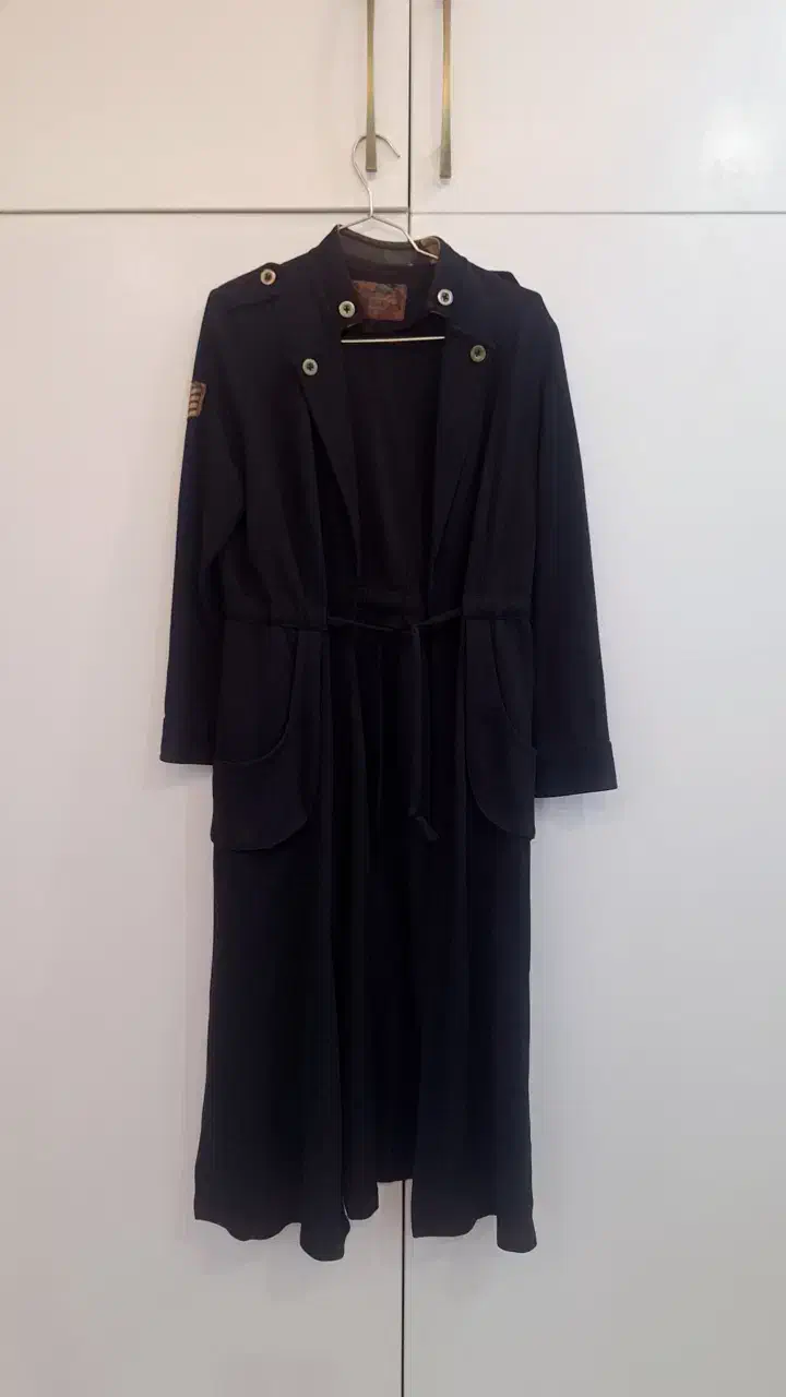 لباس|لباس|پرند, فاز ۱|دیوار