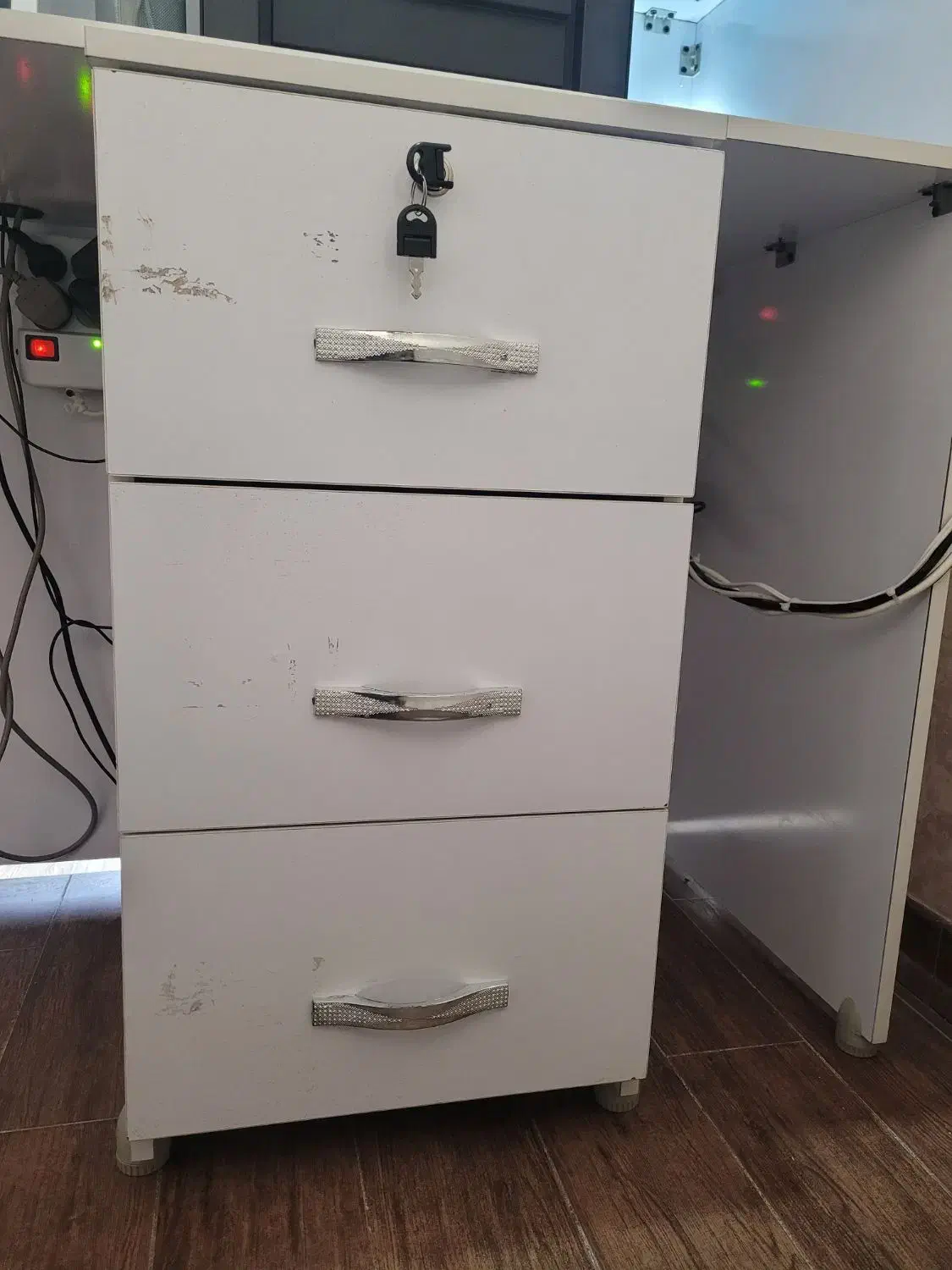 میز منشی|مبلمان اداری|قزوین, |دیوار