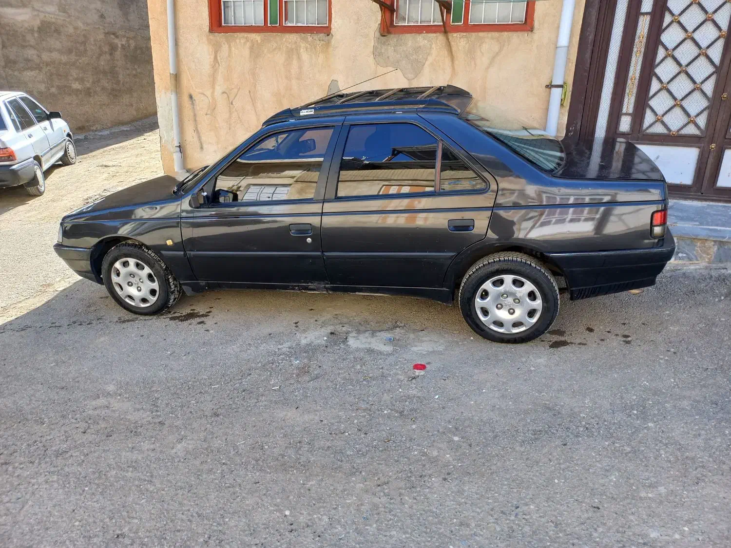 روا ۸۶بی برنگ|خودرو سواری و وانت|سنندج, |دیوار