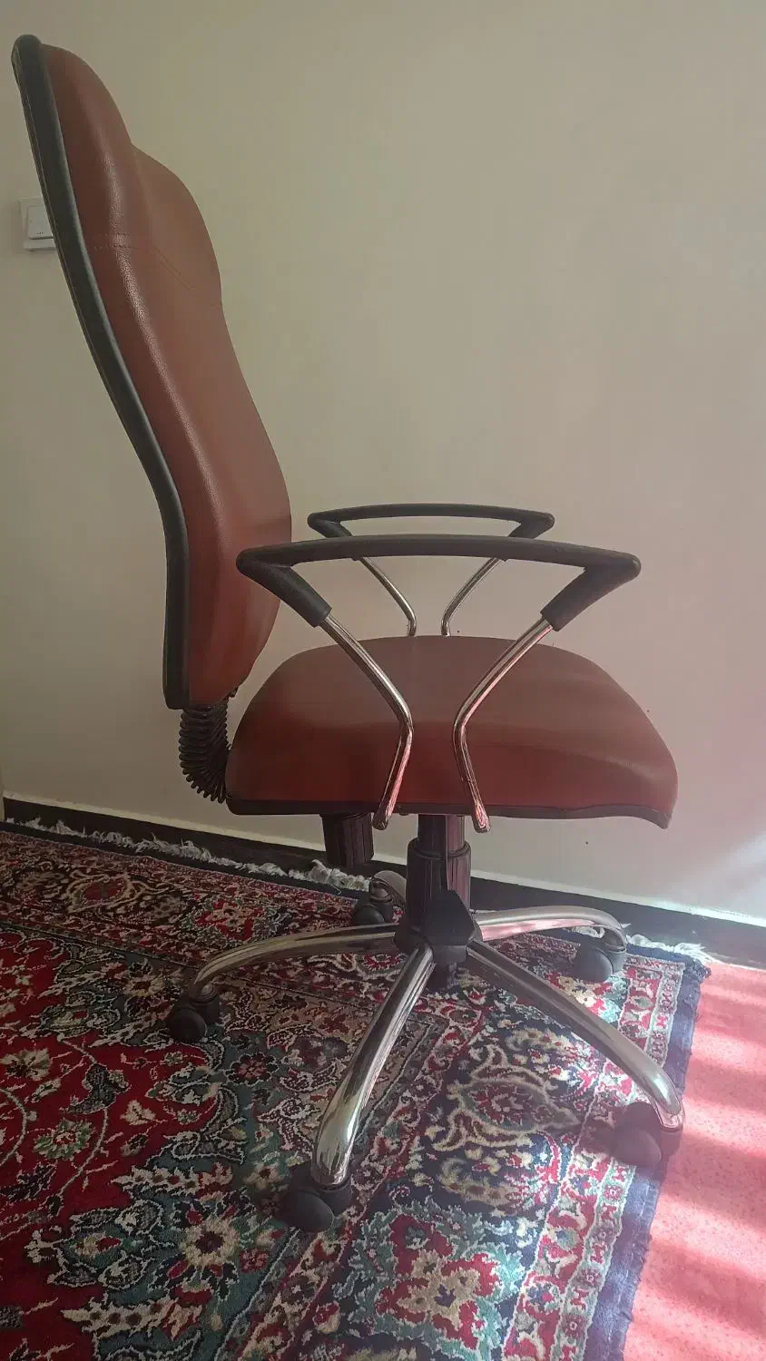 صندلی قابل استفاده محیط اداری وکاری ومیزکامپیوتر|دفتر کار|پردیس, فاز ۱|دیوار