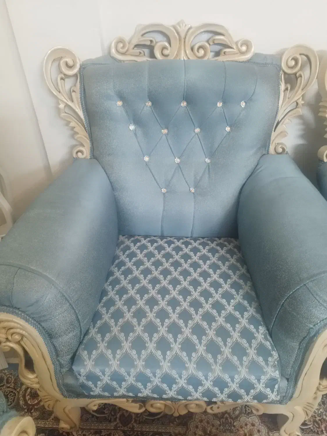 مبل راحتی ۷ نفره همراه با میز و عسلی ها|مبلمان خانگی و میز عسلی|قرچک, میرزائی شمالی|دیوار