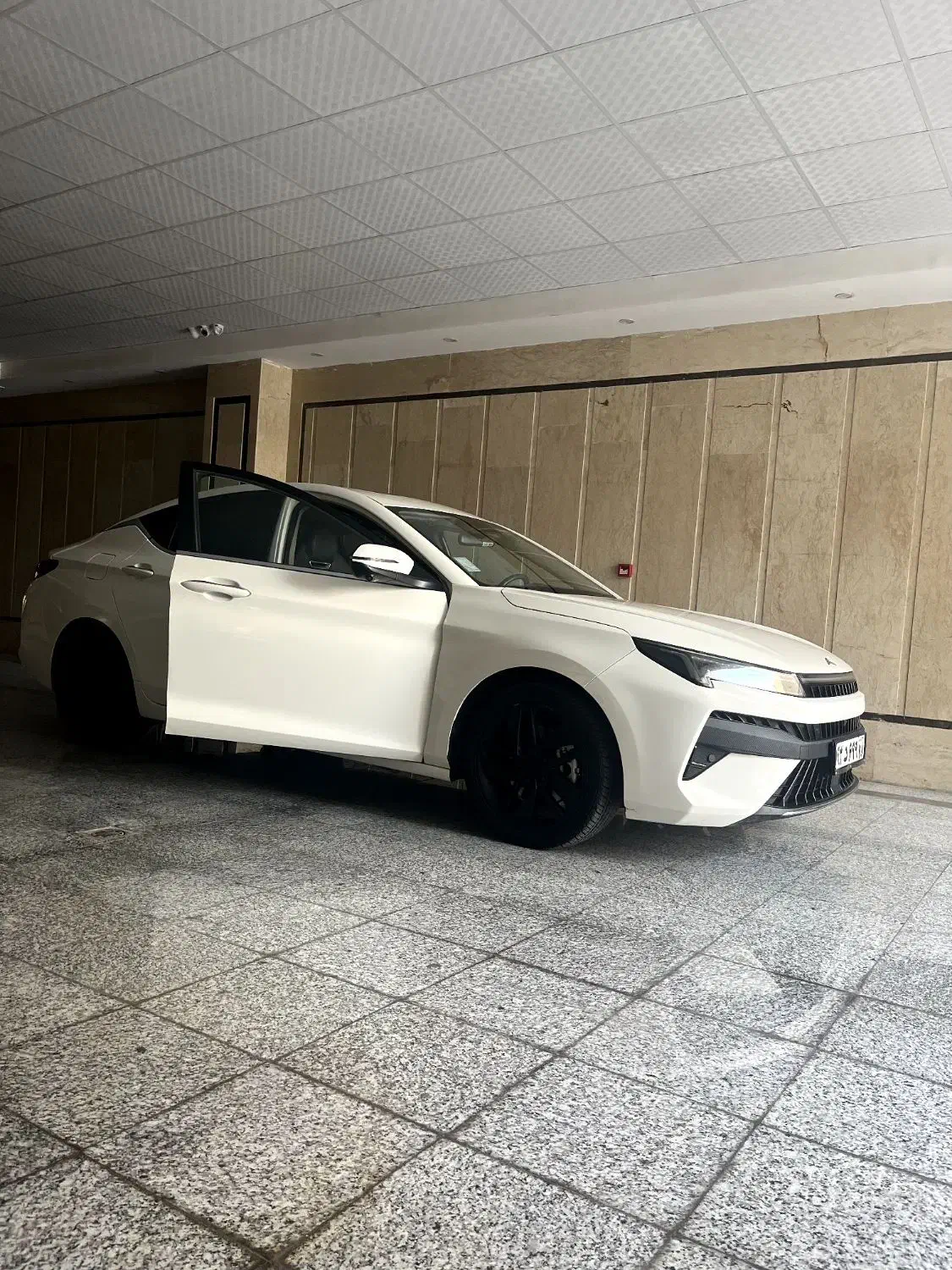 KMC j7 سفید بیرنگ|خودرو سواری و وانت|تهران, نصرت|دیوار