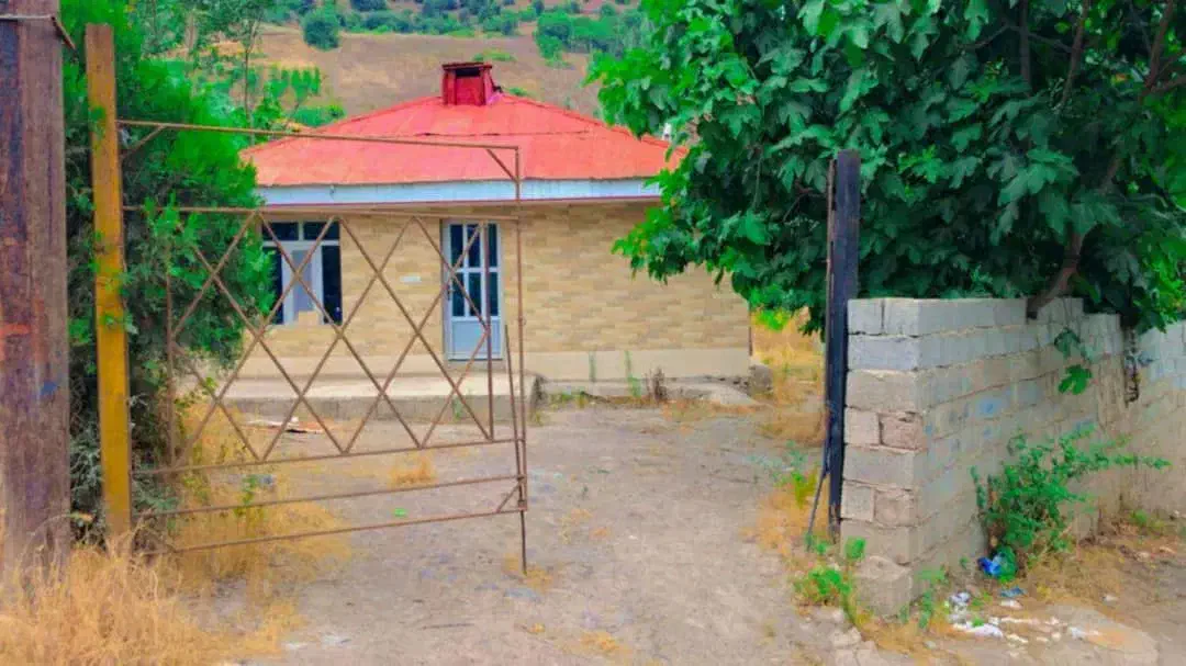 ویلایی دربست و مبله در روستای چره|اجارهٔ خانه و ویلا|توتکابن, |دیوار