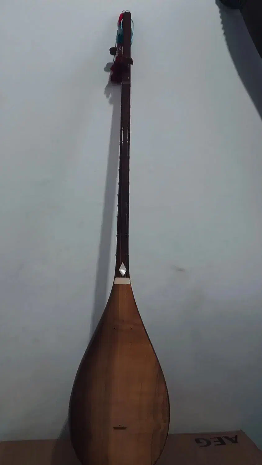 دوتار|سازهای سنتی|بجنورد, |دیوار