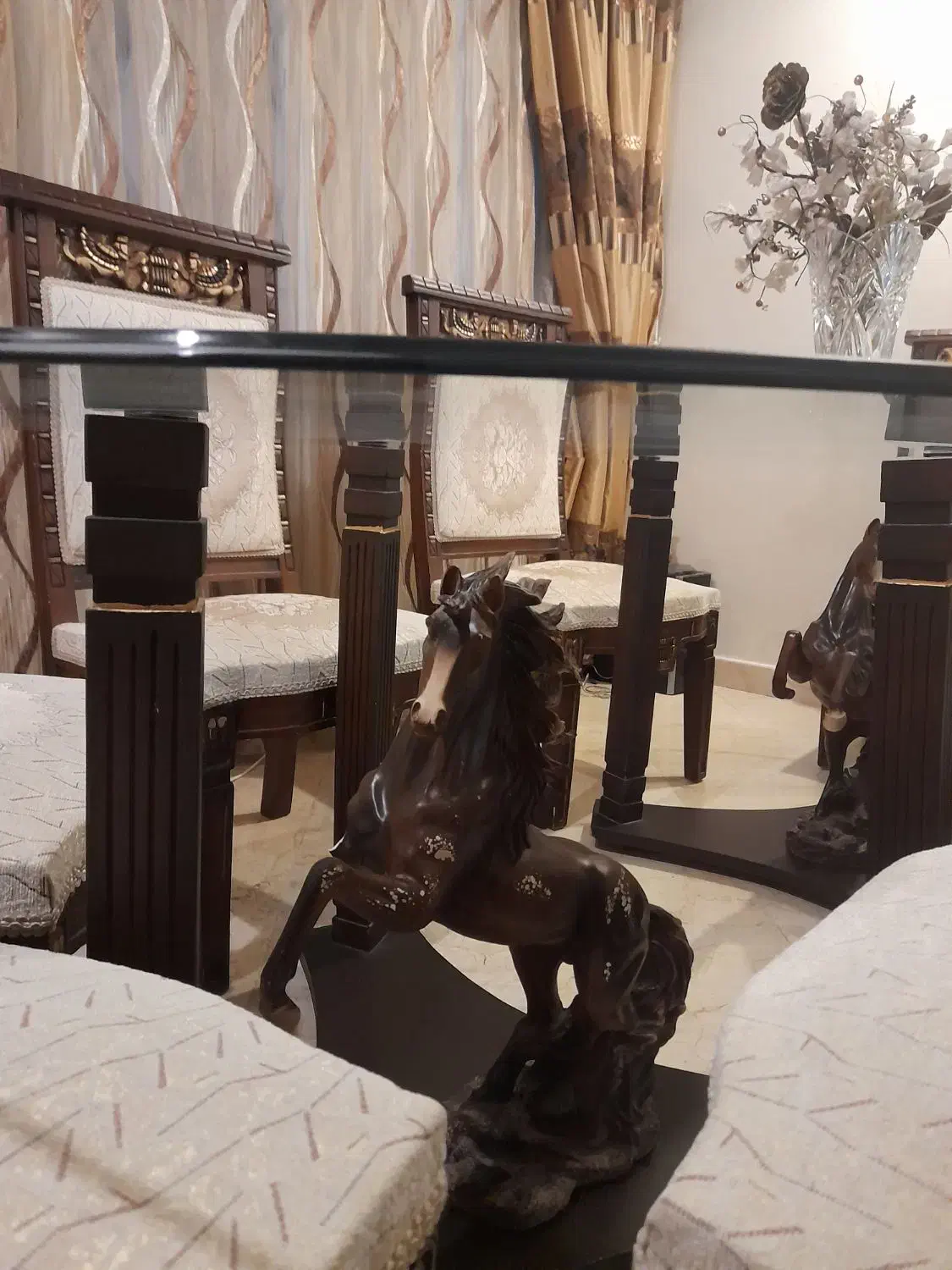 میز ۸ نفره|میز و صندلی غذاخوری|تهران, حکمت|دیوار