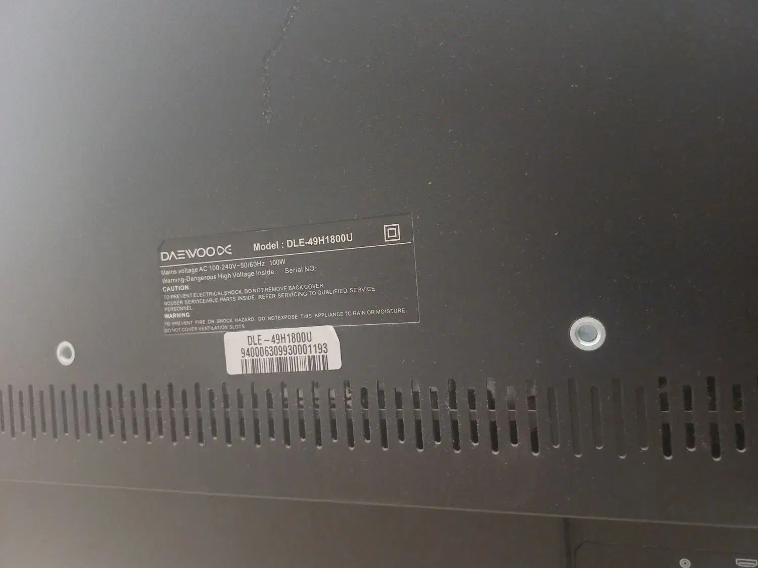 فروش ال ای دی شکسته ۴۹ اینچ|تلویزیون و پروژکتور|چهاردانگه (تهران), |دیوار