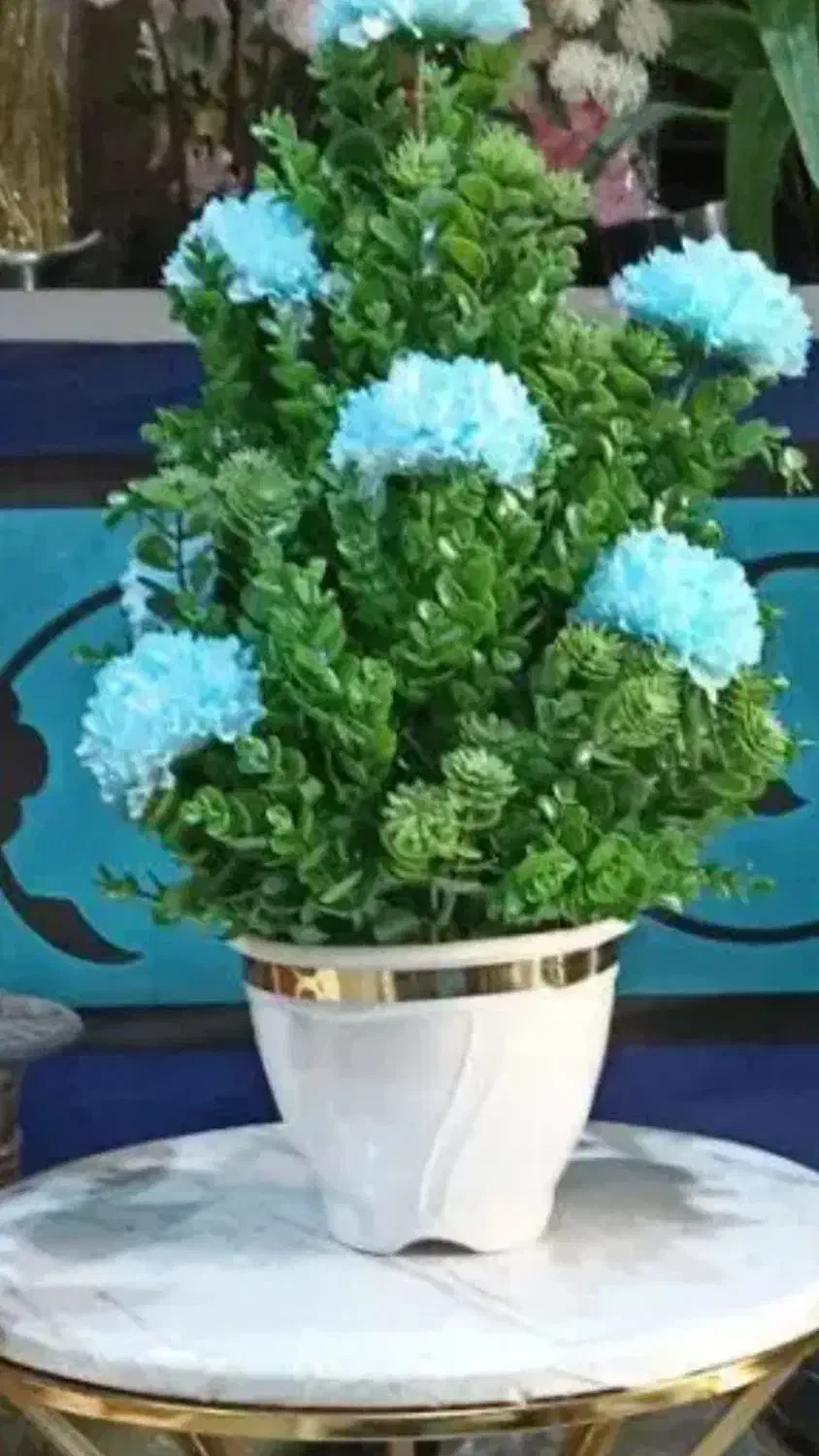 گل وگلدان شمشاد پرکار وپربرگ مدل داودی|گل مصنوعی|میانه, |دیوار