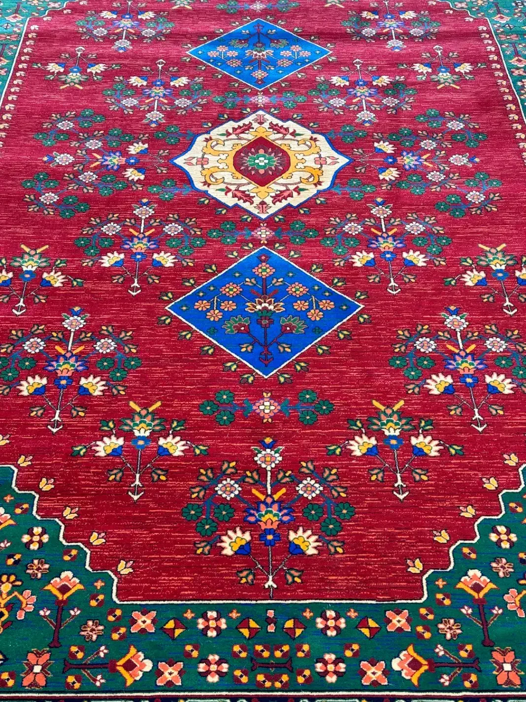 فرش خوش‌نقش، انتخابی فاخر|فرش|گرگان, |دیوار