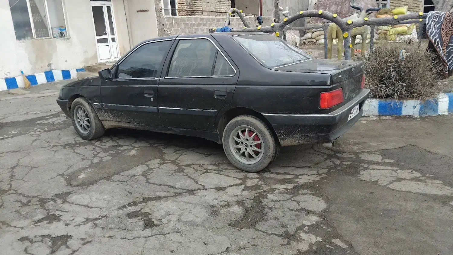 پژو ۲۰۰۰هزار|خودرو سواری و وانت|خوی, |دیوار