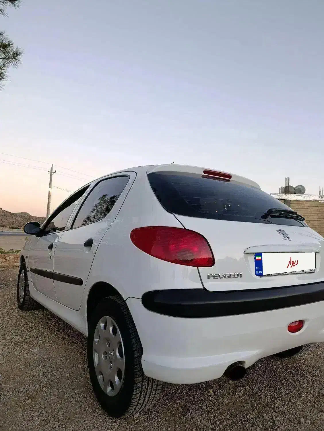 tu3 206 1398  تمام فابریک بشدت بکر|خودرو سواری و وانت|شیراز, شهرک والفجر|دیوار