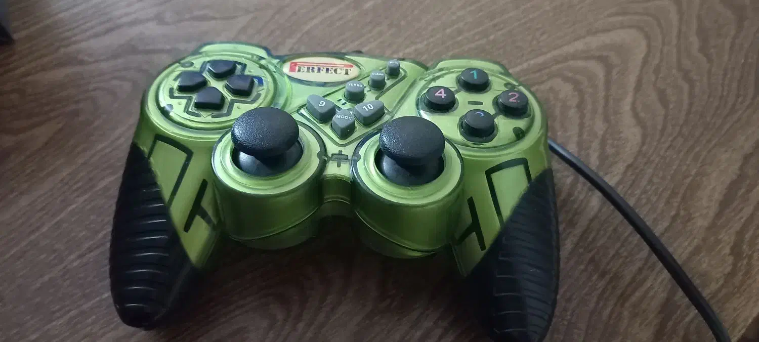 دسته بازی سالم و تمیز|کنسول، بازی ویدئویی و آنلاین|مشهد, کوی المهدی|دیوار