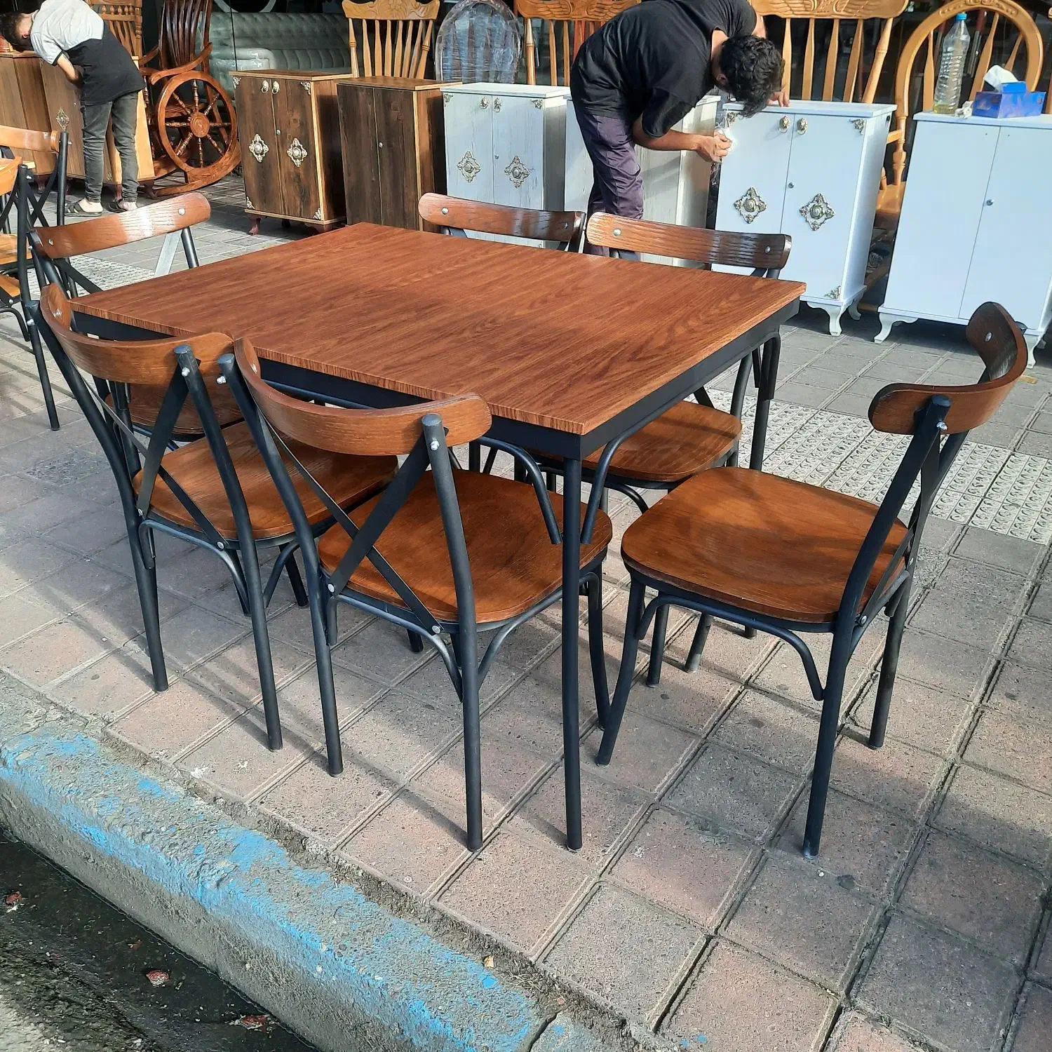 میز و صندلی نهارخوری ۶ نفره لهستانی|میز و صندلی غذاخوری|رشت, آزادگان|دیوار