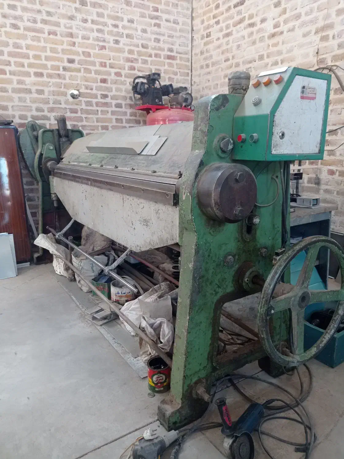 فروش خم کن گیوتین کمپرسور نقطه جوش|ماشینآلات صنعتی|تهران, ترمینال غرب|دیوار