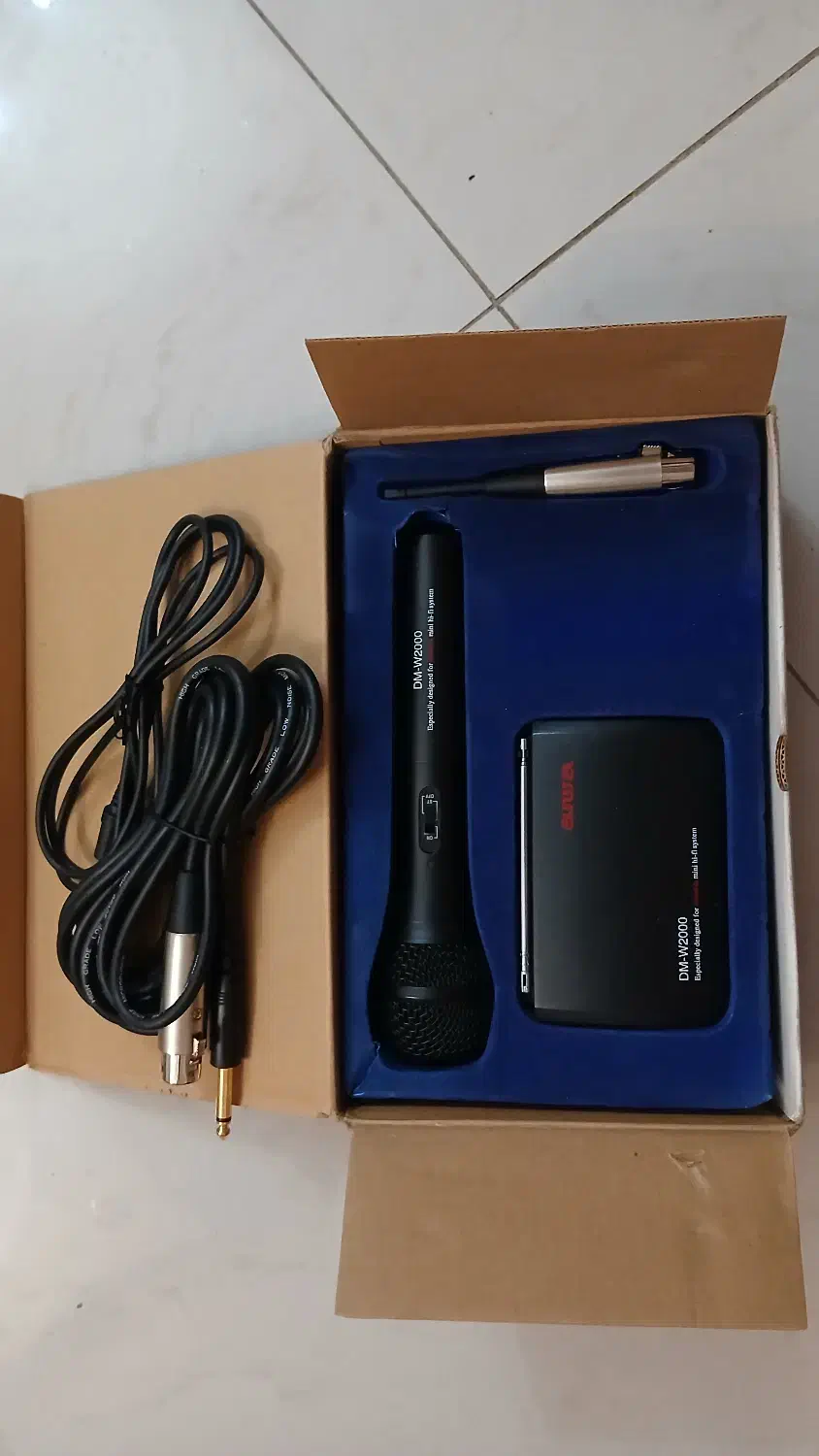 میکروفون aiwa  مدل DM-W2000 نو و اورجینال|صوتی و تصویری|قزوین, |دیوار