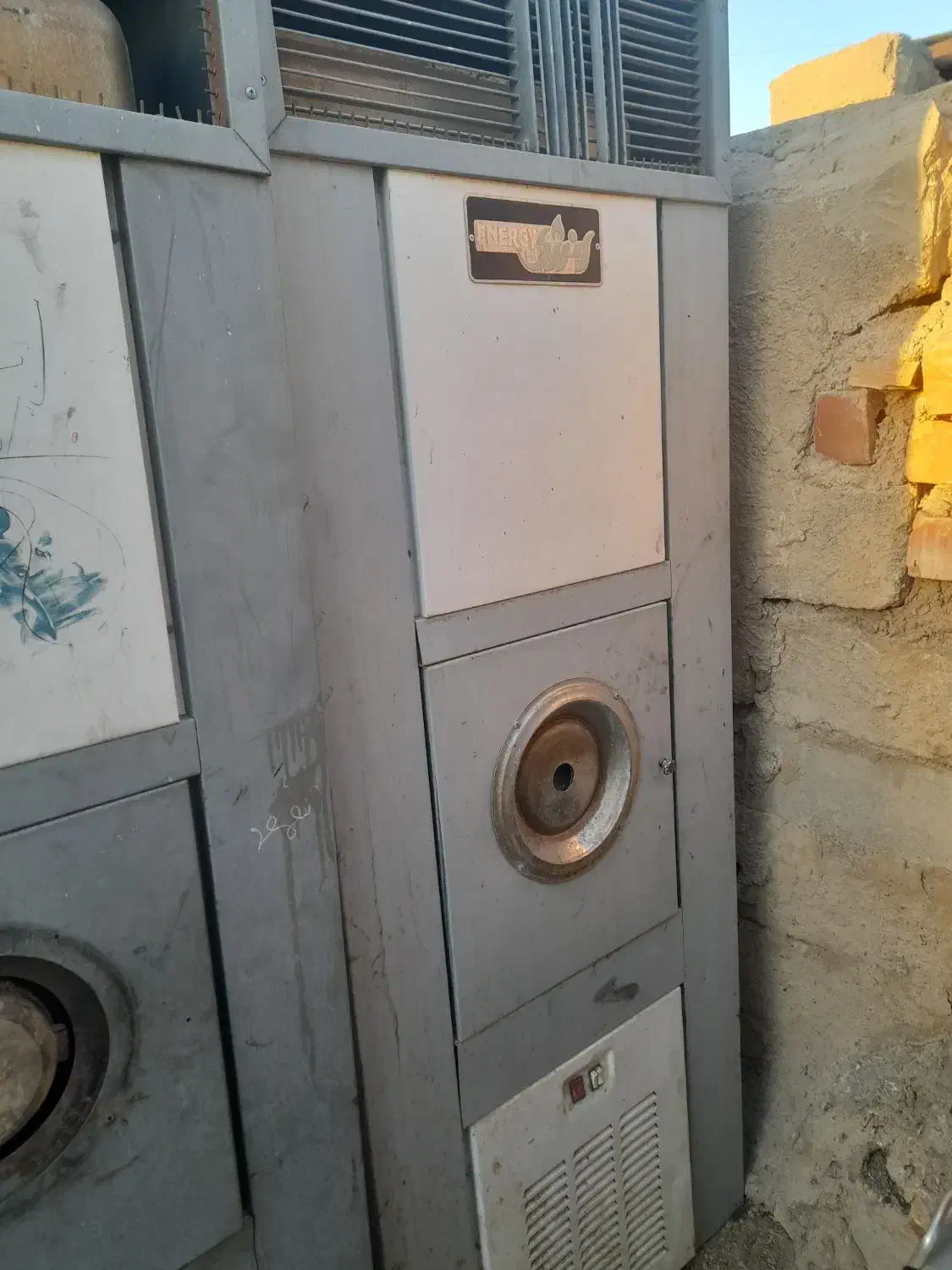 بخاری صنعتی تمیزواس سوله های بزرگ|بخاری، هیتر، شومینه|زابل, |دیوار