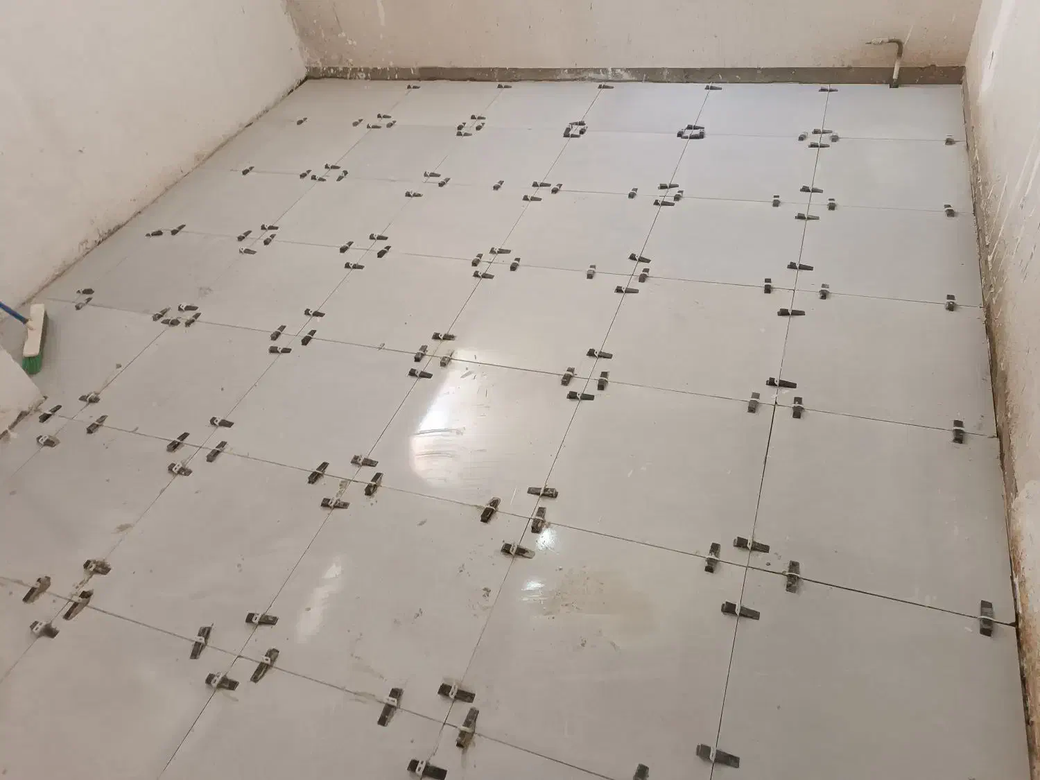 کاشی کاری سرامیککاری نما رومی پله موزائیک|خدمات پیشه و مهارت|قم, محمد آباد|دیوار