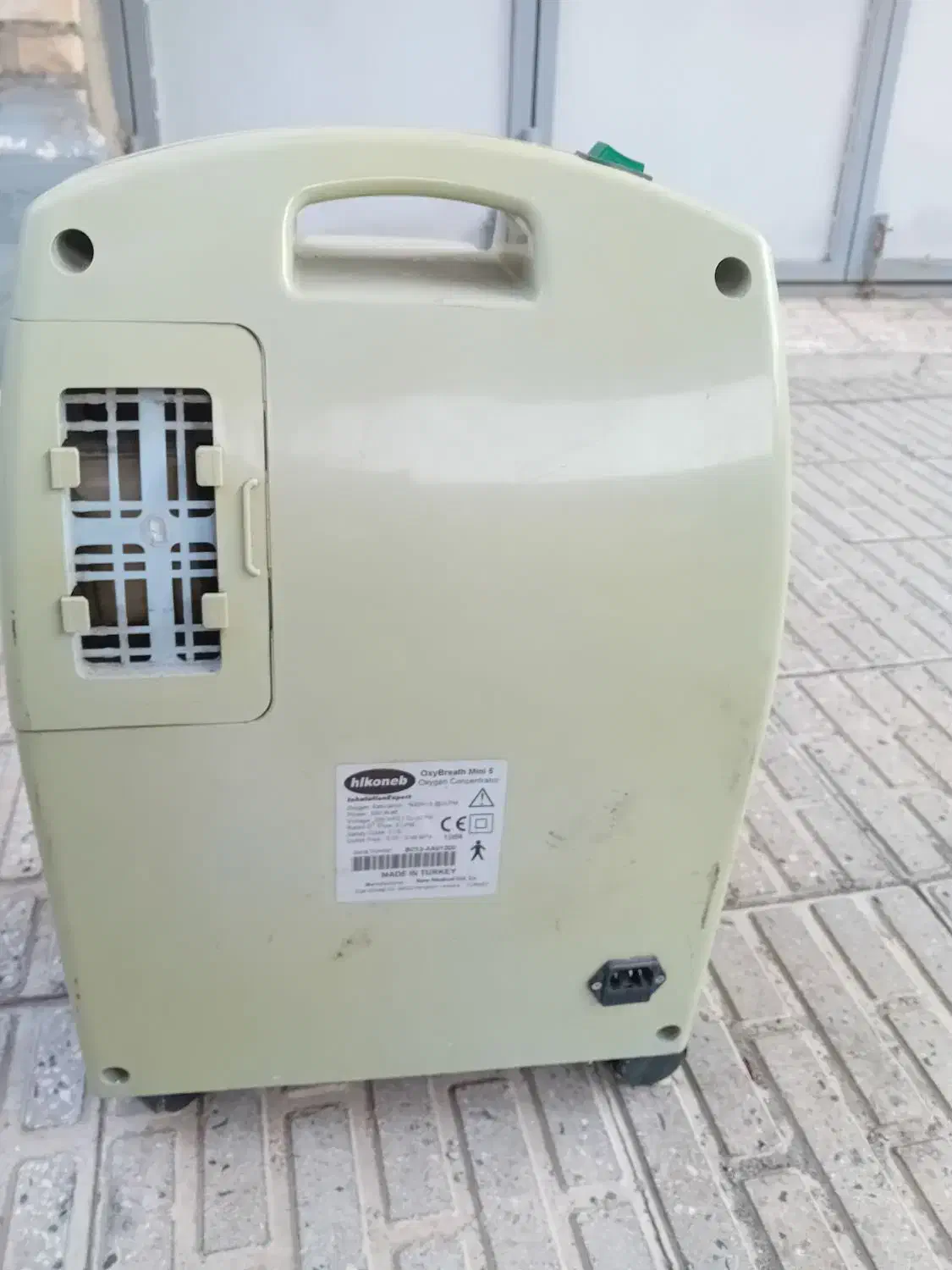 فروش اکسیژن ساز و تخت کودکان|پزشکی|مرند, |دیوار