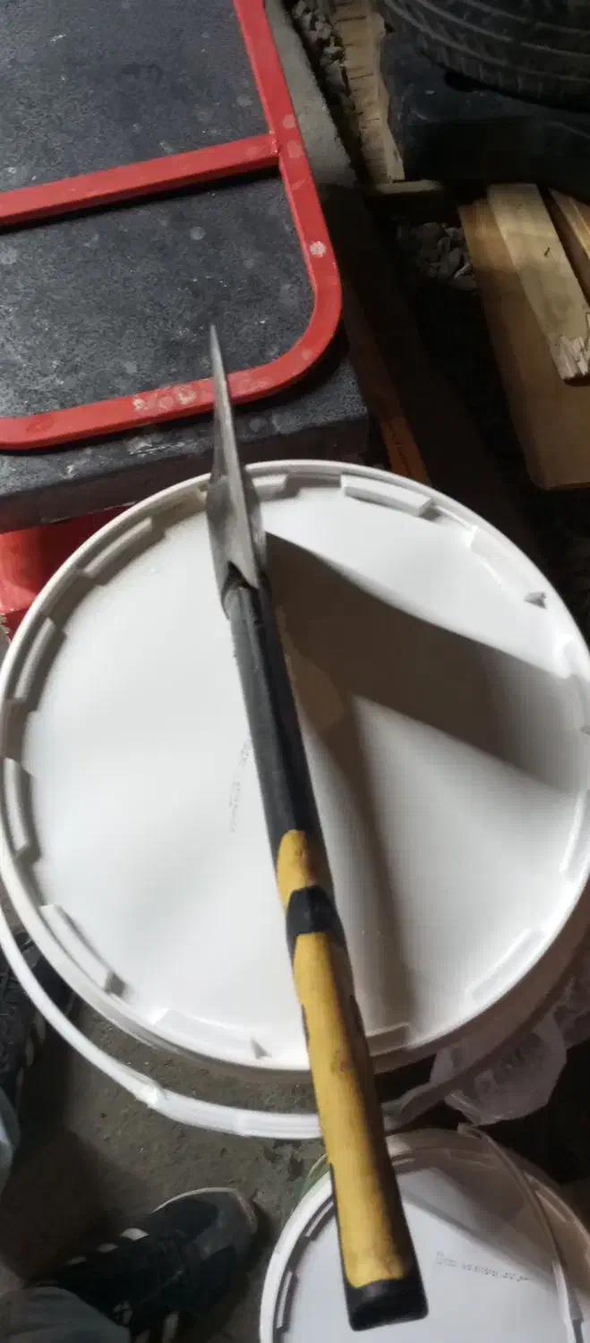 سلام یک عدد تبر درجه یک تیز|کوهنوردی و کمپینگ|همدان, |دیوار