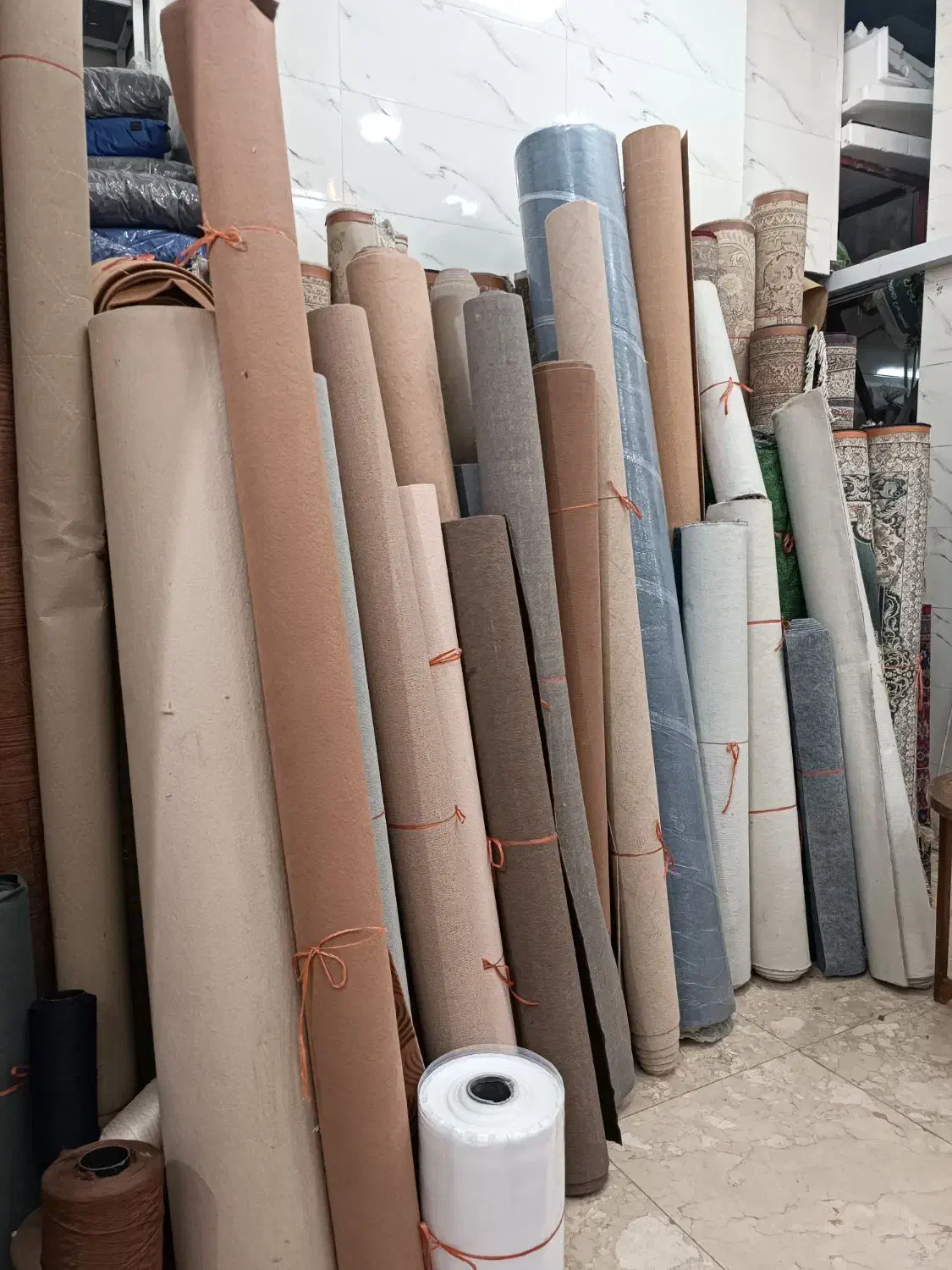 موکت ته طاقه|موکت|بومهن, |دیوار