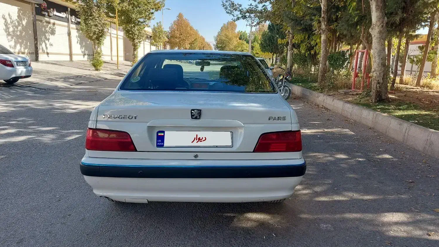 پژو پارس سال ۱۴۰۰ کم کار|خودرو سواری و وانت|خرم‌آباد, |دیوار