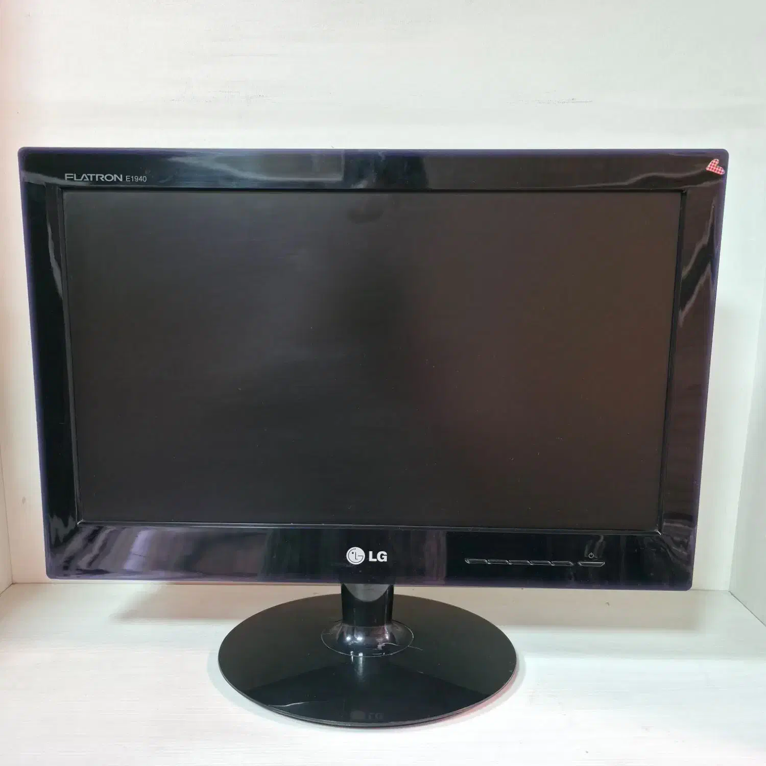 مانیتور ۱۹ اینچ ال ای دی led lg E1940s|قطعات و لوازم جانبی رایانه|تهران, ایرانشهر|دیوار