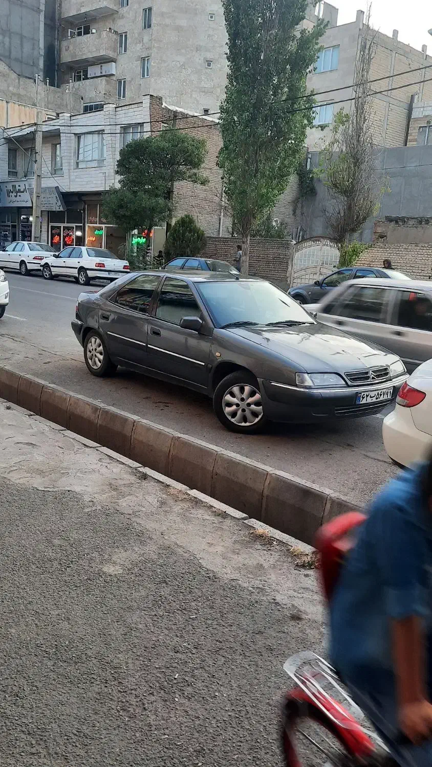 زانتیا۲۰۰۰ سرسیلندر بزرگ|خودرو سواری و وانت|اردبیل, |دیوار