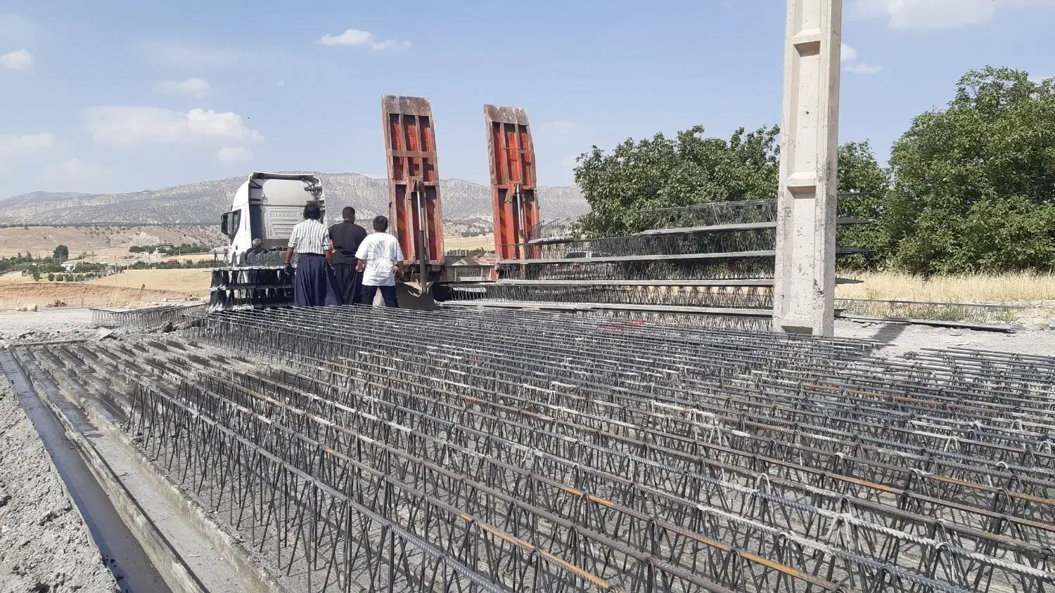 پایه فنس و تیرچه صنعتی  فوم سقفی|مصالح و تجهیزات ساختمان|ایلام, |دیوار