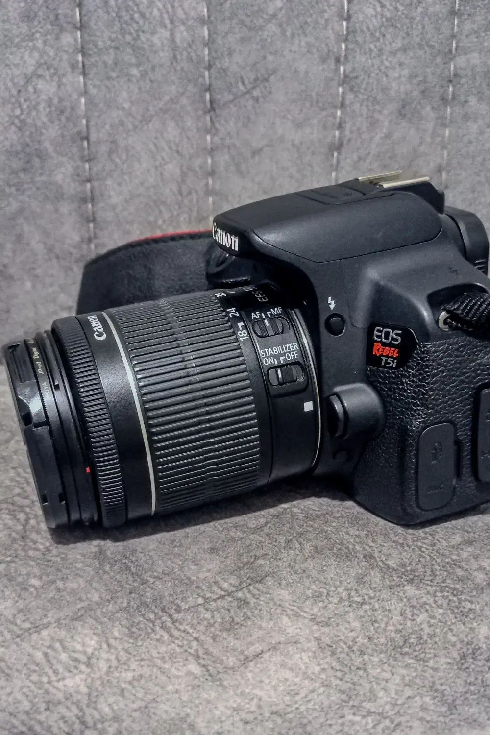 دوربین کنون 700D|دوربین عکاسی و فیلم‌برداری|همدان, |دیوار