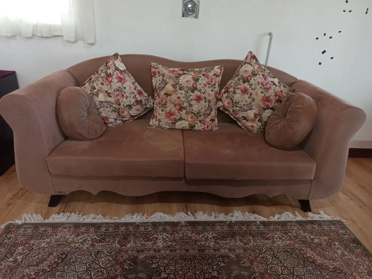 سرویس مبلمان|مبلمان خانگی و میز عسلی|کلاچای, |دیوار