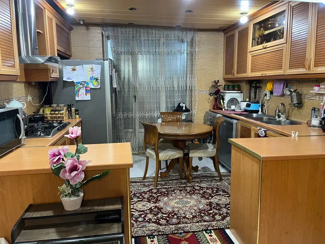 آپارتمان خوش نقشه با پارکینگ و انباری بازسازی شده|اجارهٔ آپارتمان|تهران, مشیریه|دیوار