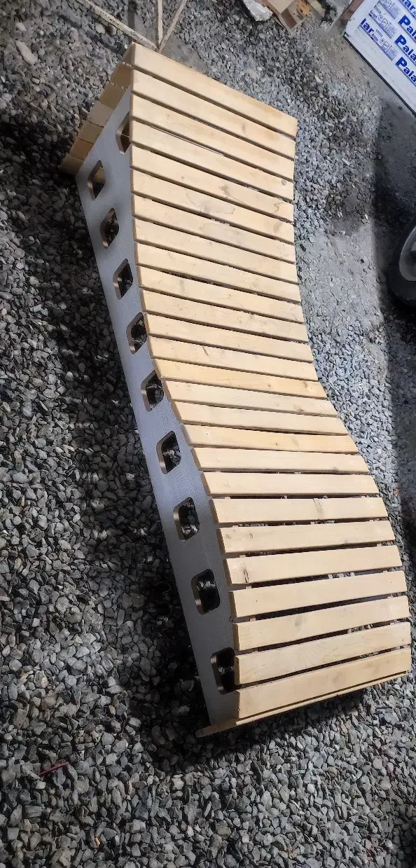 تخت لب استخر|تخت و سرویس خواب|همدان, |دیوار