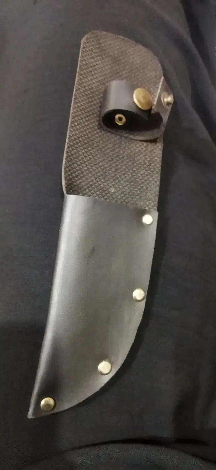 چاقو|کلکسیون اشیاء عتیقه|چناران, |دیوار