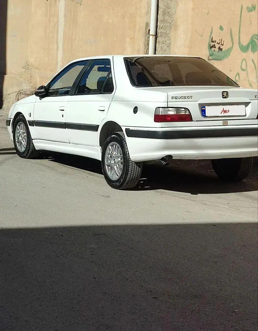 پژو پارس دوگانه سوز کارخانه|خودرو سواری و وانت|ایلام, |دیوار