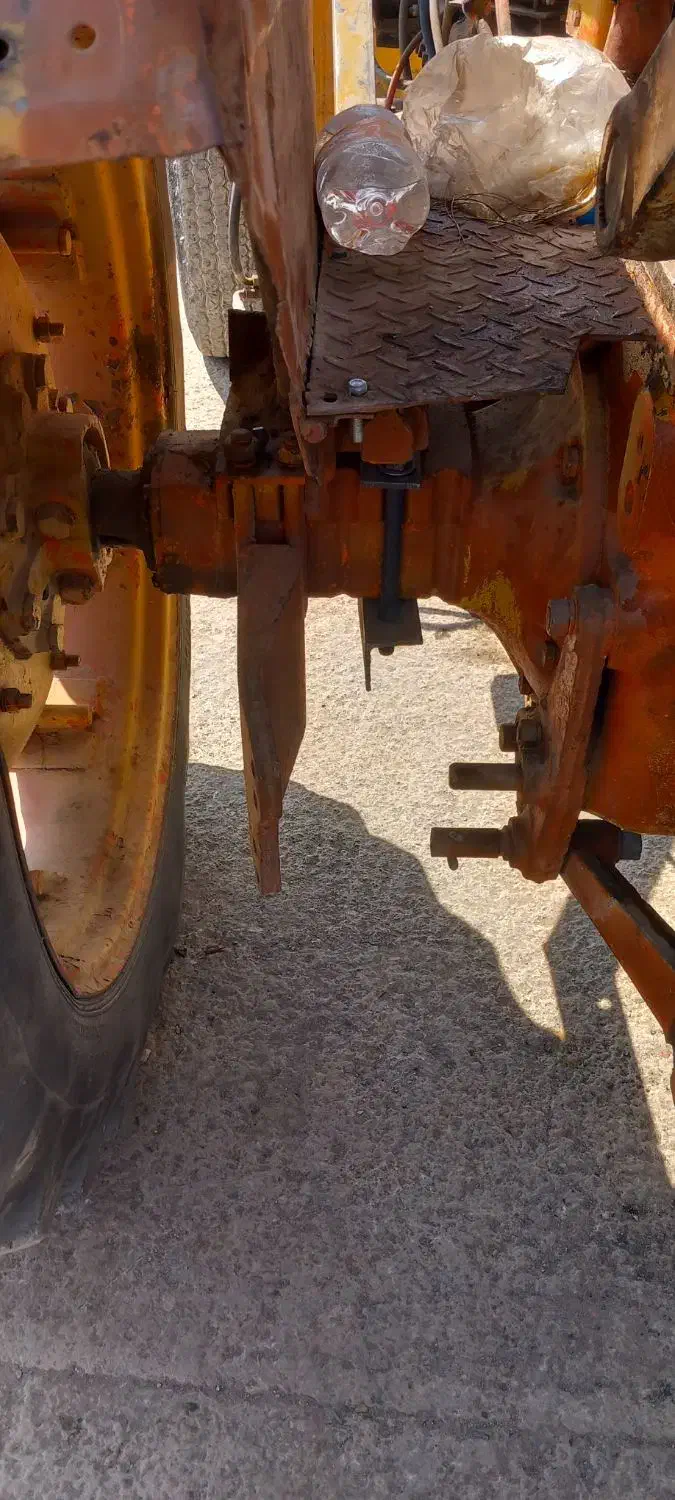 تراکتور رومانی بیلی|خودرو سنگین|آباده, |دیوار