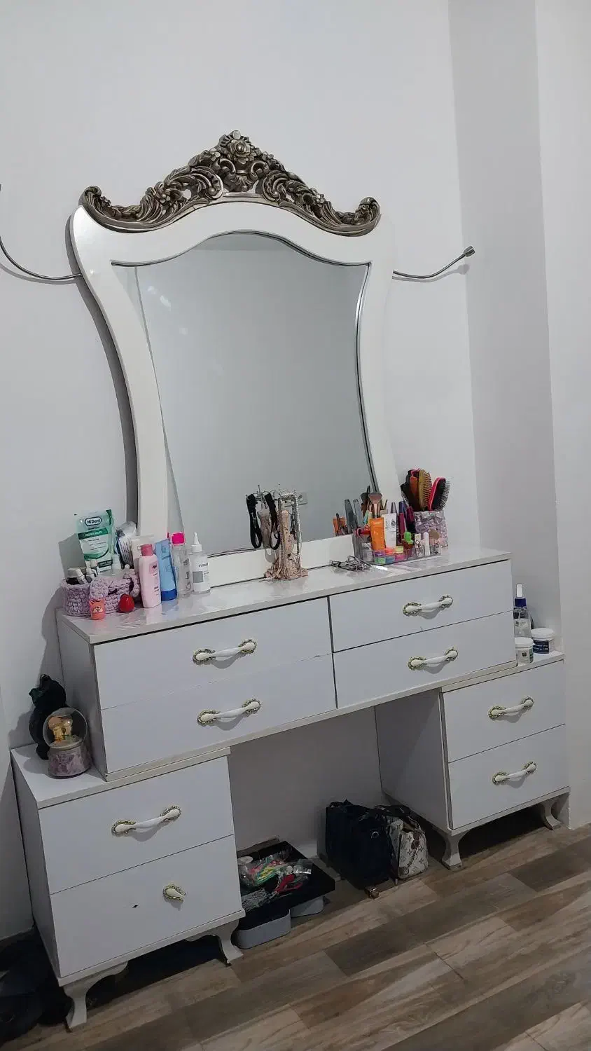 میز ارایش|تخت و سرویس خواب|چابکسر, |دیوار