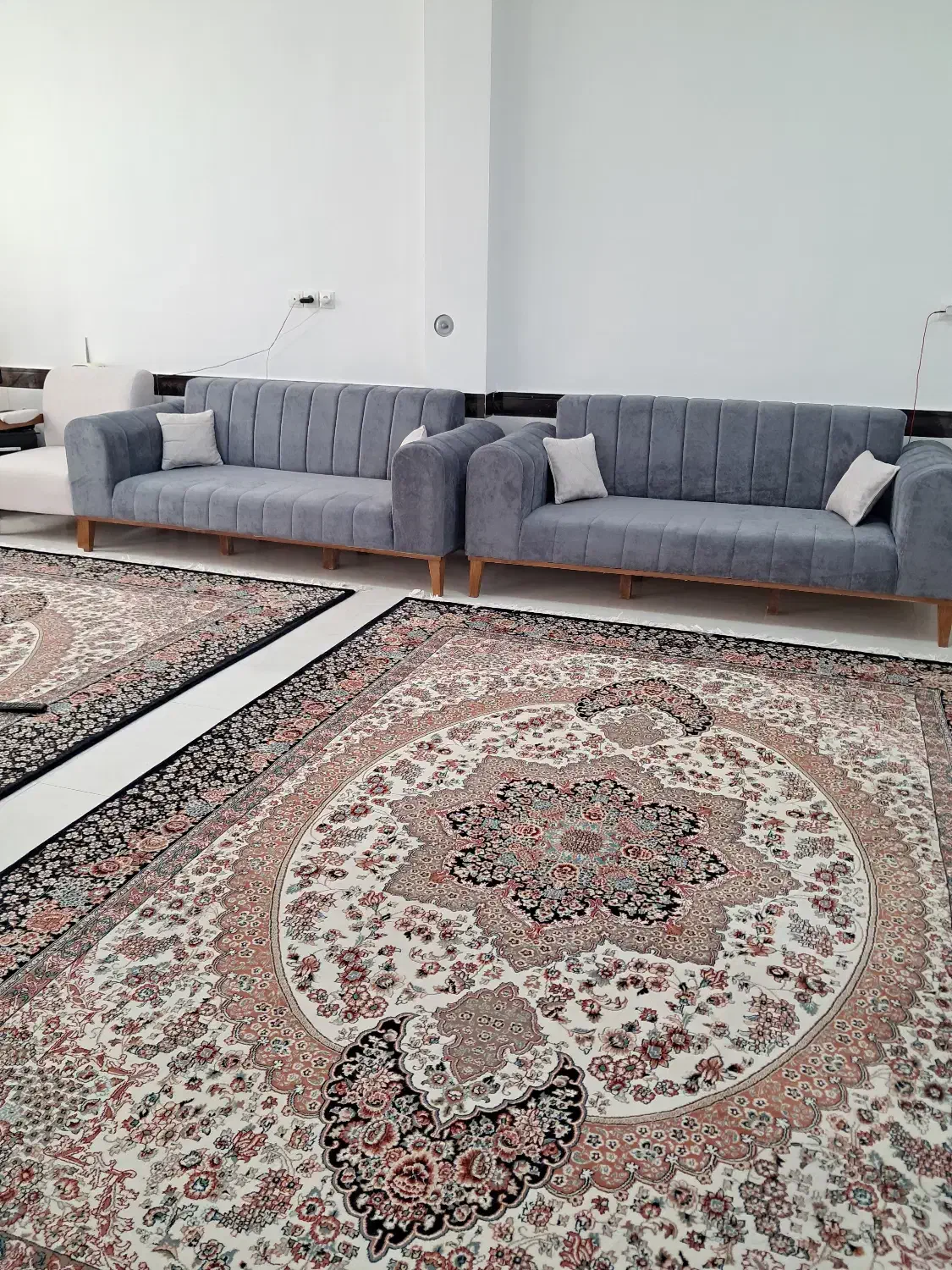یک تخته فرش ۱۲متری|فرش|گناباد, |دیوار