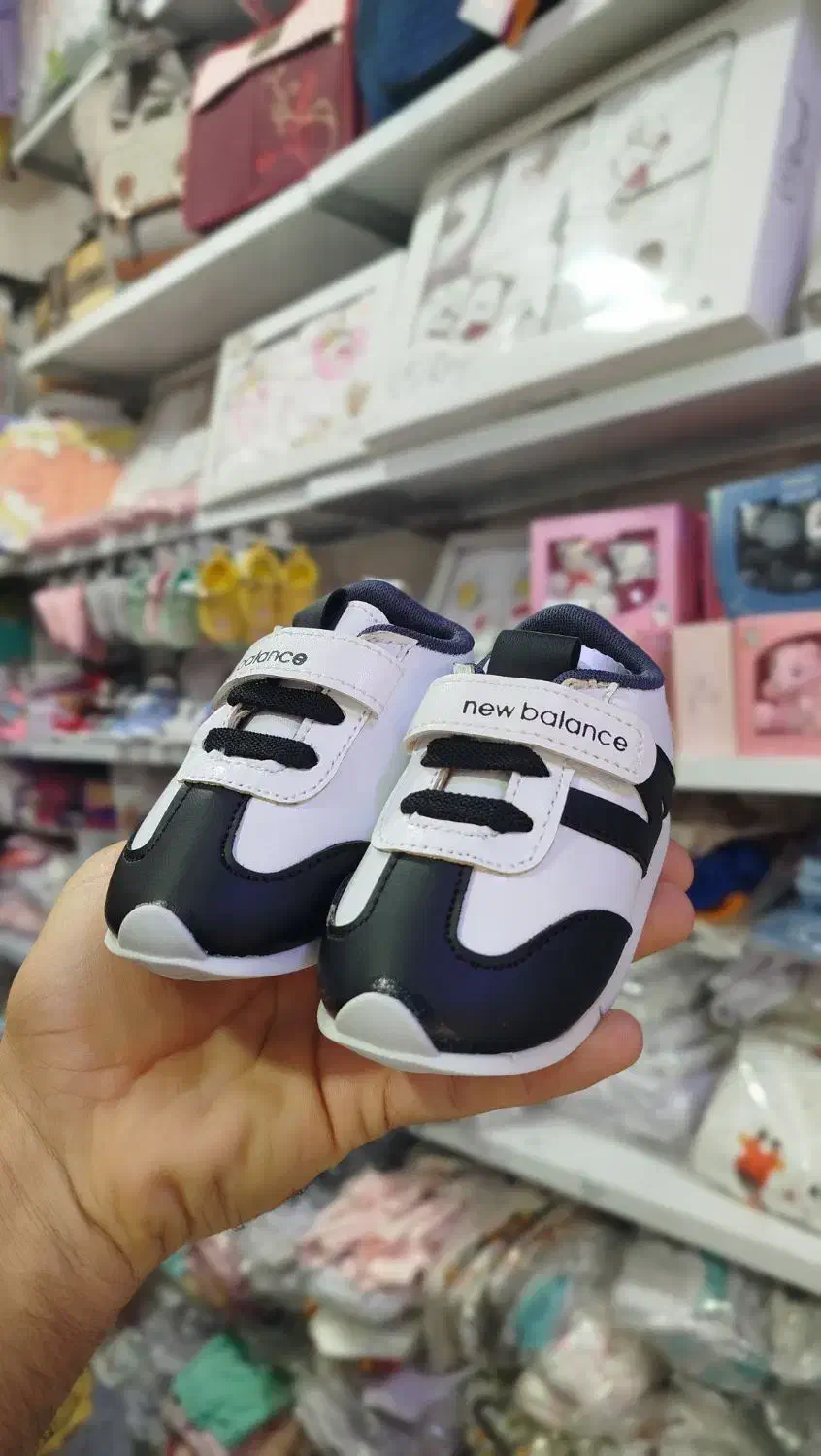 کفش نوزادی|کفش و لباس بچه|مریوان, |دیوار