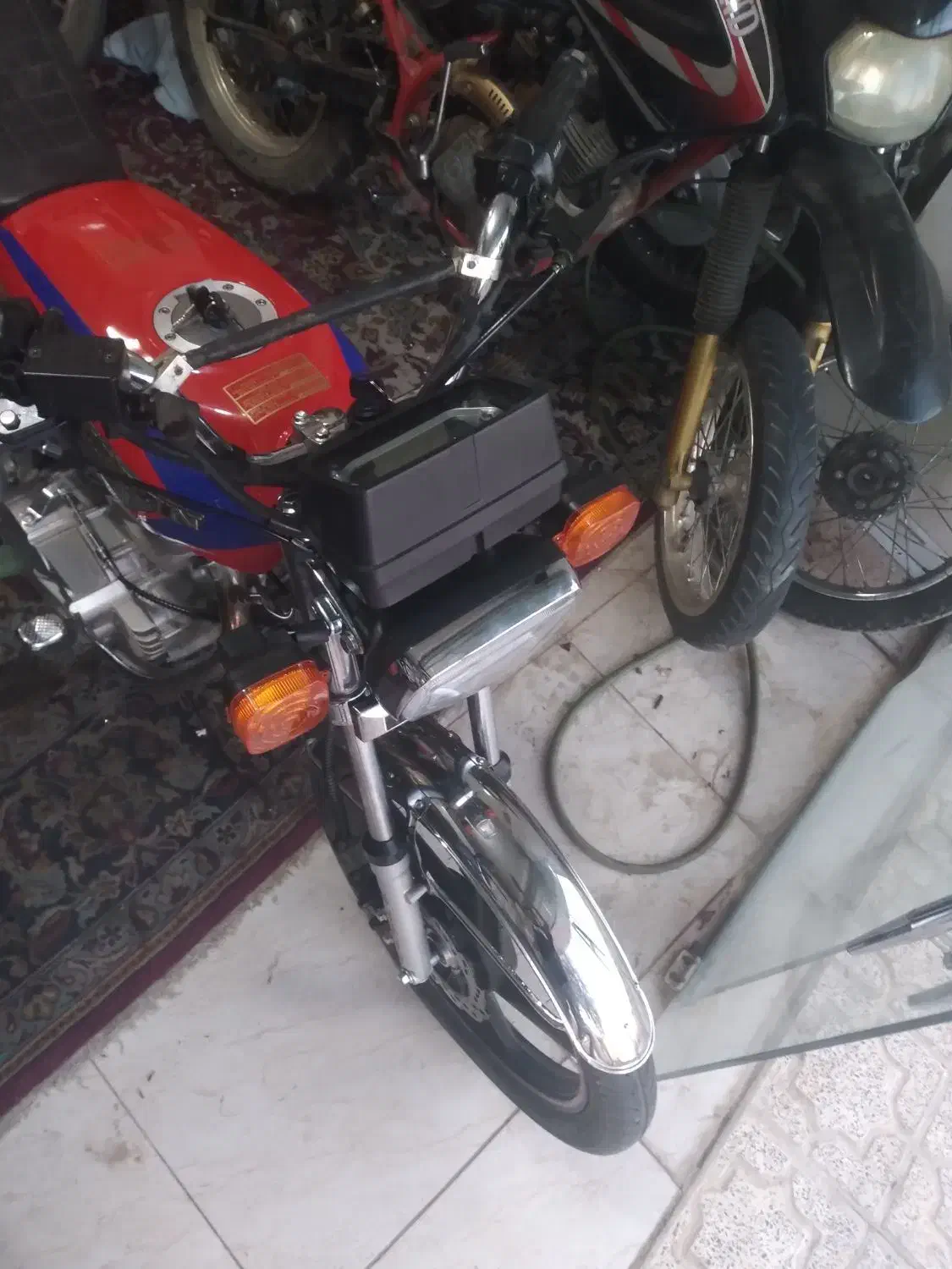 متین ۱۴۰۲|موتورسیکلت|شاهینشهر, خانه کارگر|دیوار