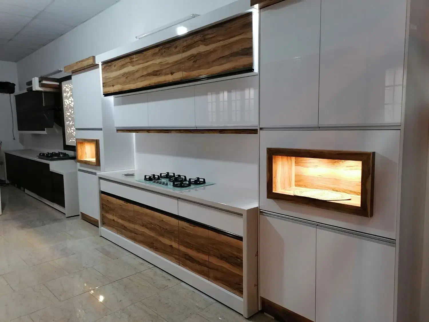 کابینت آشپزخانه نمایشگاهی|مصالح و تجهیزات ساختمان|اشکذر, |دیوار