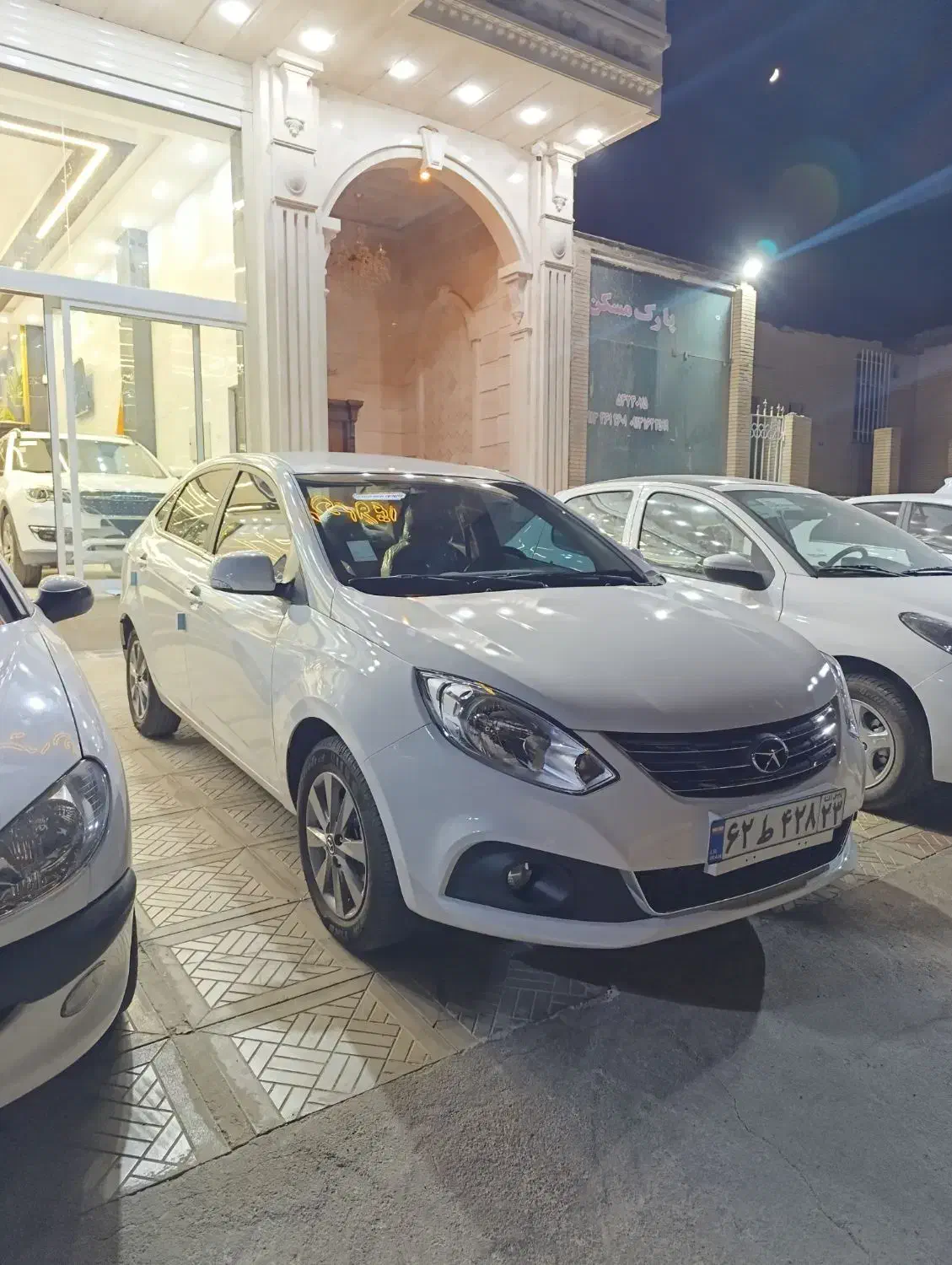 جک j4 اتومات سفید ۴۰۴|خودرو سواری و وانت|کاشان, عربها|دیوار